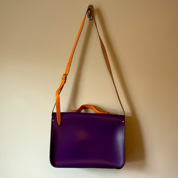 Authentic leather Camrbidge Satchel in purple and gold - Picture 5 of 6